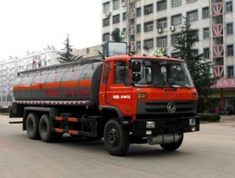 東風(fēng)23.58立方化工液體運(yùn)輸車