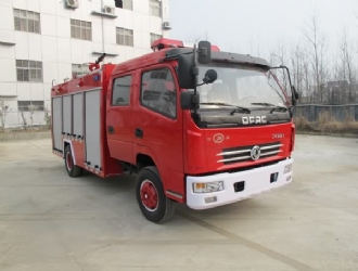 3-4噸東風多利卡水罐（泡沫）消防車