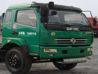 10噸東風(fēng)153運(yùn)油車