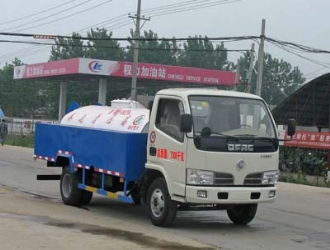 國四東風(fēng)小多利卡高壓清洗車