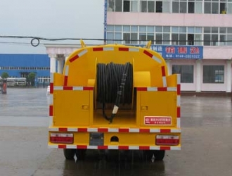 國四東風(fēng)小多利卡高壓清洗車