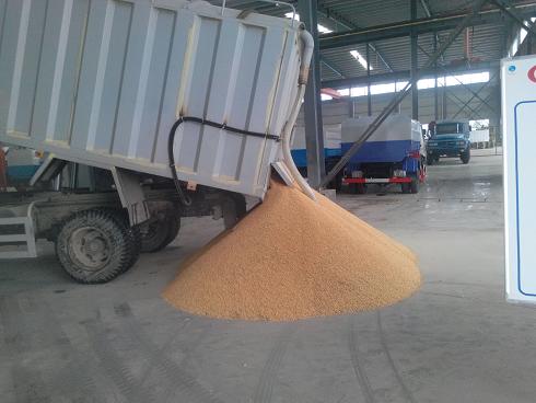 自卸式 自裝式糧食運(yùn)輸車 自卸式 自裝式糧食運(yùn)輸車