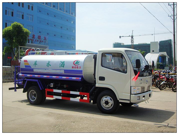 東風福瑞卡灑水車