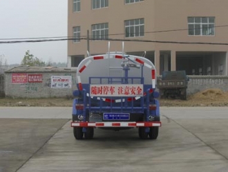 國(guó)四東風(fēng)小多利卡灑水車（2方）