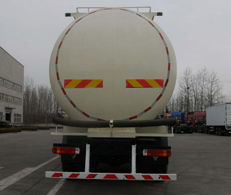 濰柴375馬力發(fā)動(dòng)機(jī)國四粉粒物料運(yùn)輸車