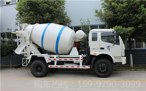 福田3方攪拌車，小方量攪拌車