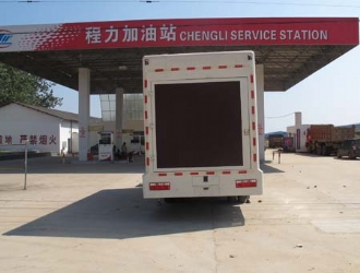 國(guó)四東風(fēng)多利卡LED宣傳車(chē)