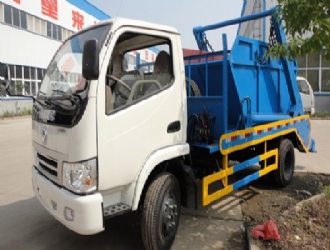 國(guó)4擺臂式垃圾車(chē)東風(fēng)多利卡