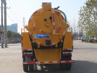 東風(fēng)多利卡S系列清洗吸污車