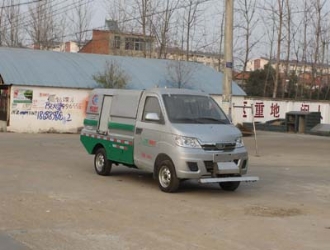 程力威牌純電動(dòng)清洗車
