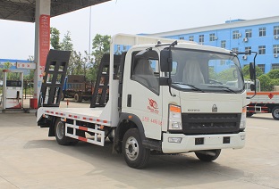 國五重汽豪沃平板運輸車