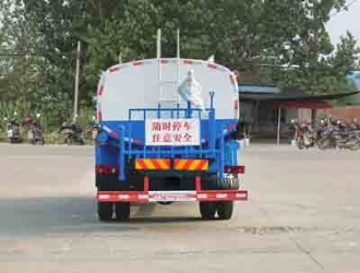 國五東風(fēng)天錦8噸灑水車
