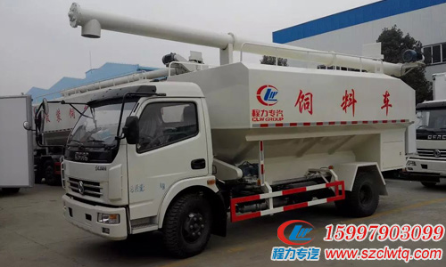 國(guó)五東風(fēng)多利卡散裝飼料運(yùn)輸車