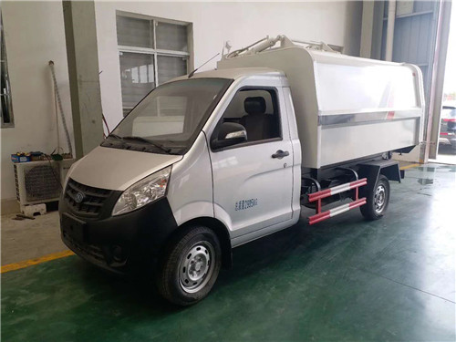 南駿微卡2.5-4方自裝卸式掛桶垃圾車