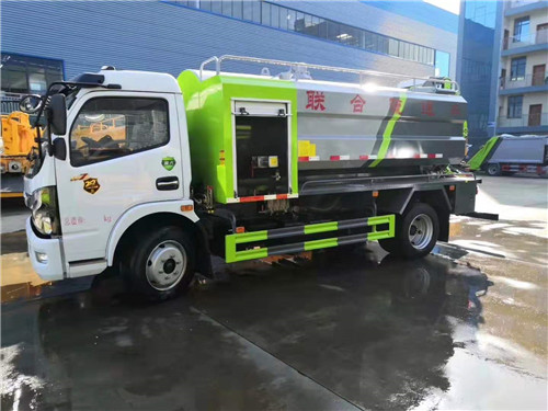 新下線國六東風(fēng)大多利卡D7清洗吸污車