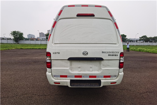 比克新能源純電動(dòng)冷藏車