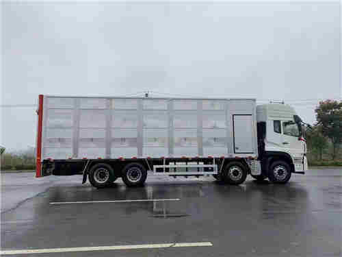 東風(fēng)天龍前四后八全鋁合金運豬車
