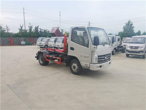 國六4方凱馬勾臂垃圾車
