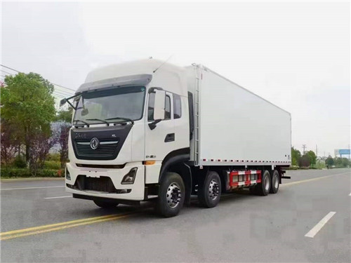 國(guó)六東風(fēng)天龍前四后八9.6米冷藏車