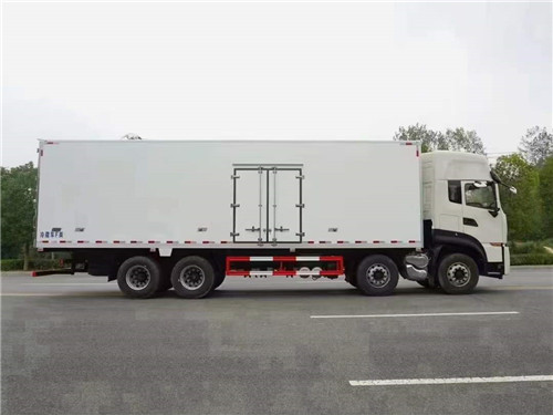 國(guó)六東風(fēng)天龍前四后八9.6米冷藏車