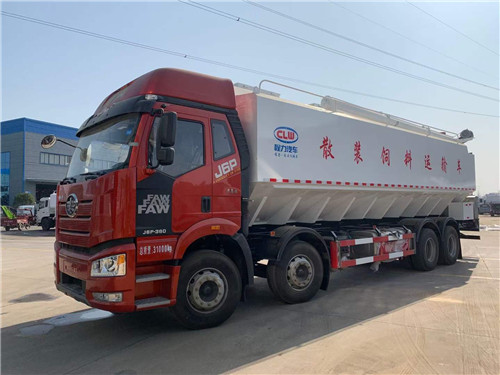 國(guó)六解放J6p前四后八散裝飼料運(yùn)輸車(chē)