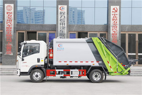 國(guó)六重汽6方壓縮式垃圾車圖片