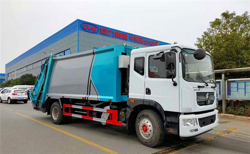 國(guó)六東風(fēng)D9單橋18立方壓縮垃圾車(chē)