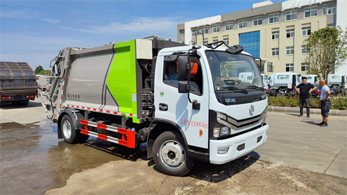 國六東風(fēng)大多利卡D7（10方）壓縮垃圾車
