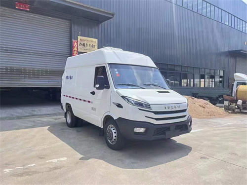 國六全新得意V35雙輪依維柯短軸冷藏車