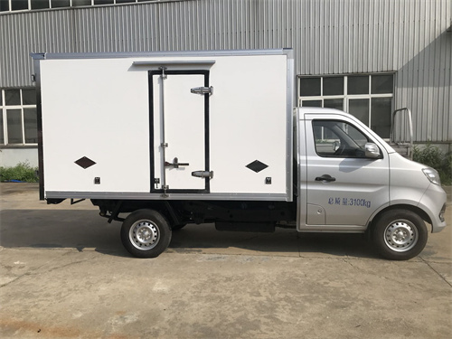 國六B 重慶長安星豹T3單輪冷藏車